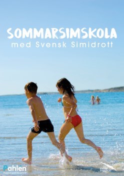 sommarsimskola med svensk simidrott front
